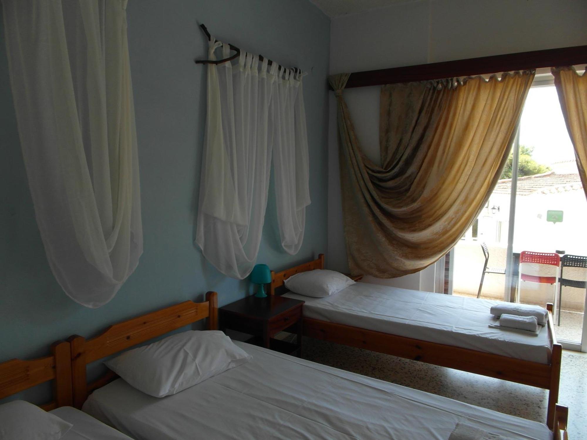 Eri Studios Agia Marina  Habitación foto