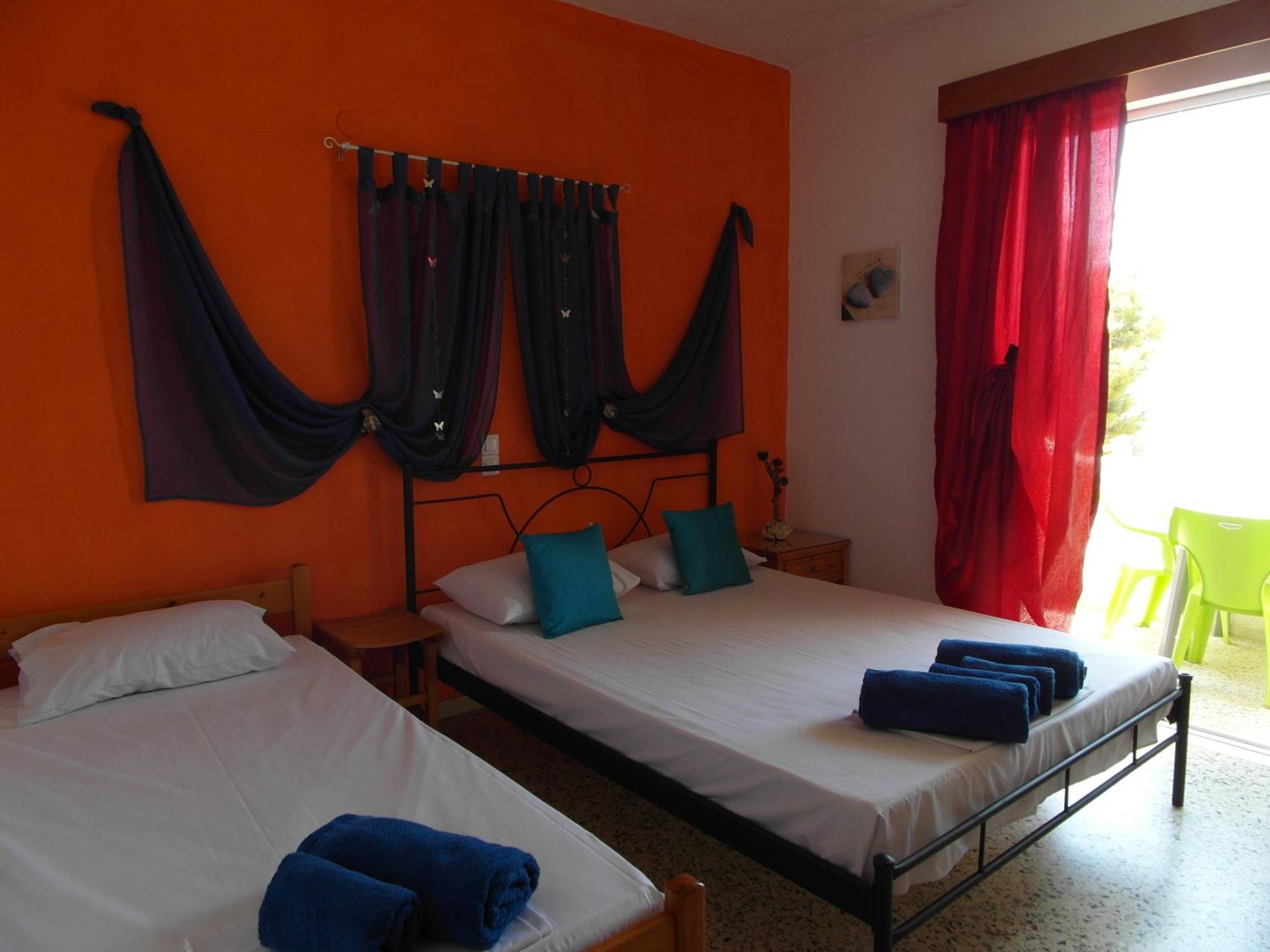 Eri Studios Agia Marina  Habitación foto
