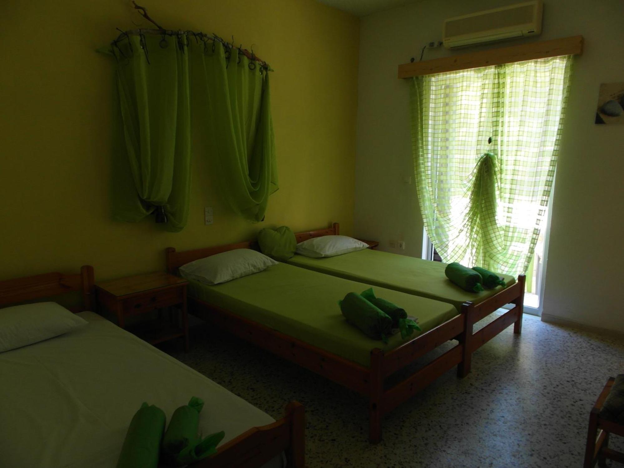 Eri Studios Agia Marina  Habitación foto